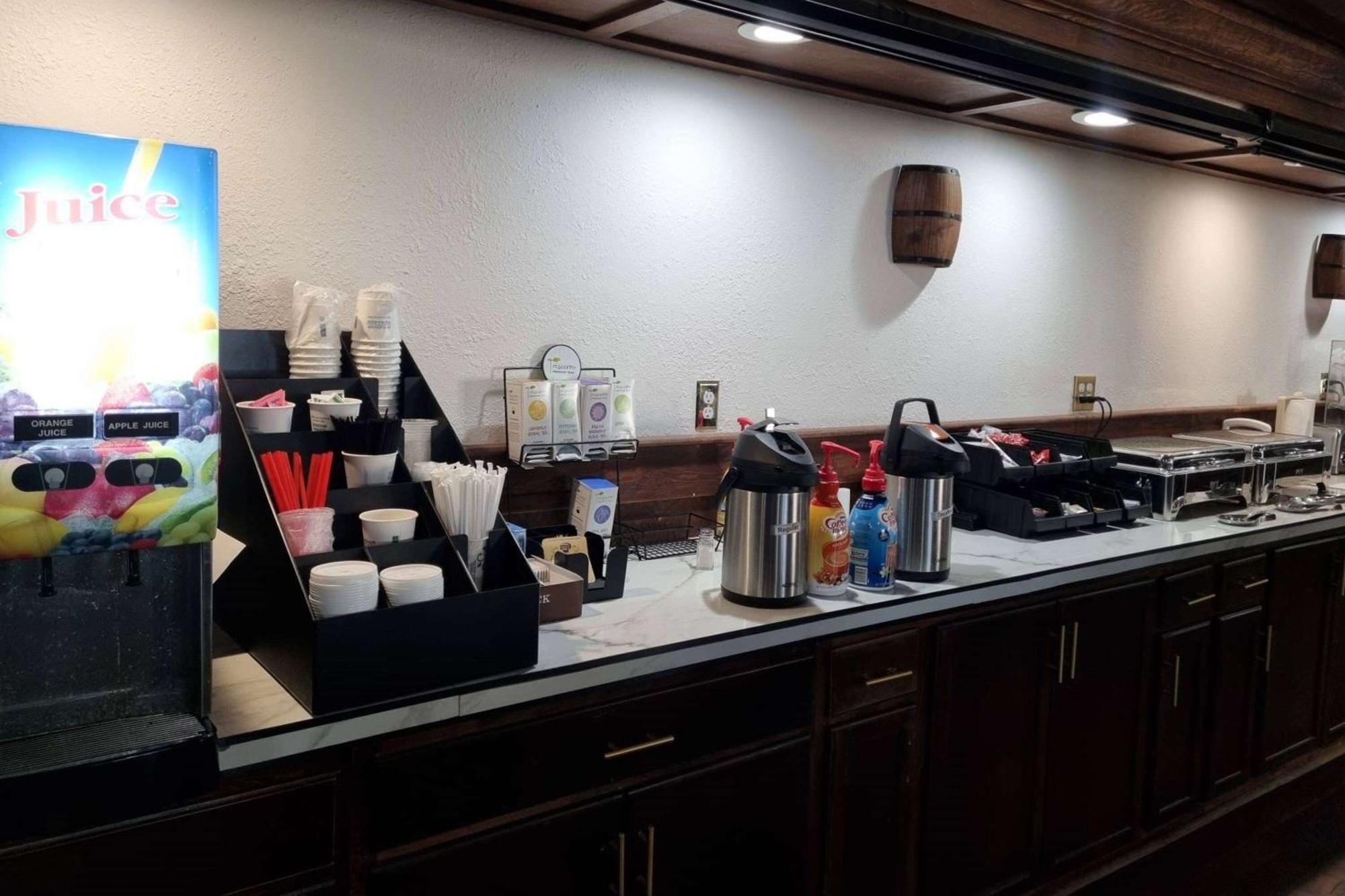 Howard Johnson By Wyndham Springerville ภายนอก รูปภาพ