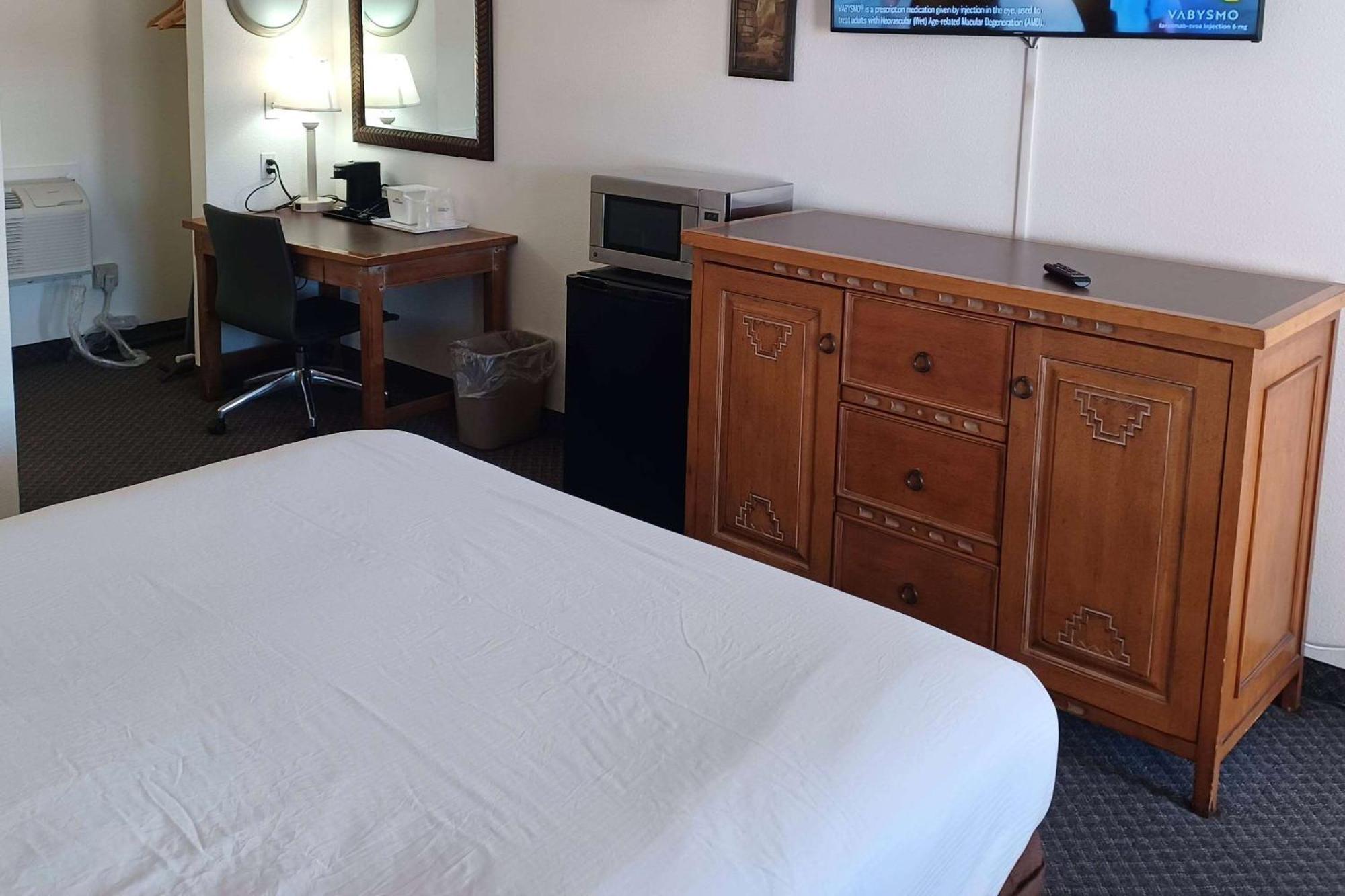 Howard Johnson By Wyndham Springerville ภายนอก รูปภาพ