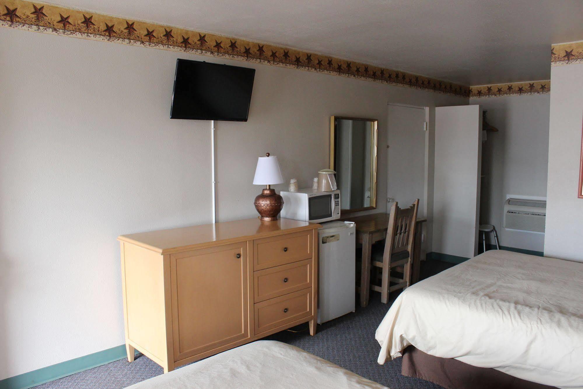 Howard Johnson By Wyndham Springerville ภายนอก รูปภาพ